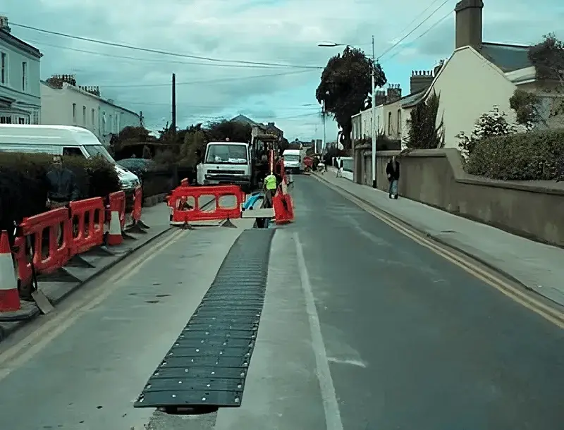Trench cover on road